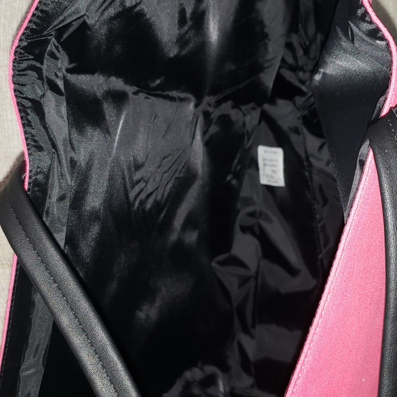 Victoria Secret Pink/Black Tote New with Tags 🥳 - Picture 14 of 16